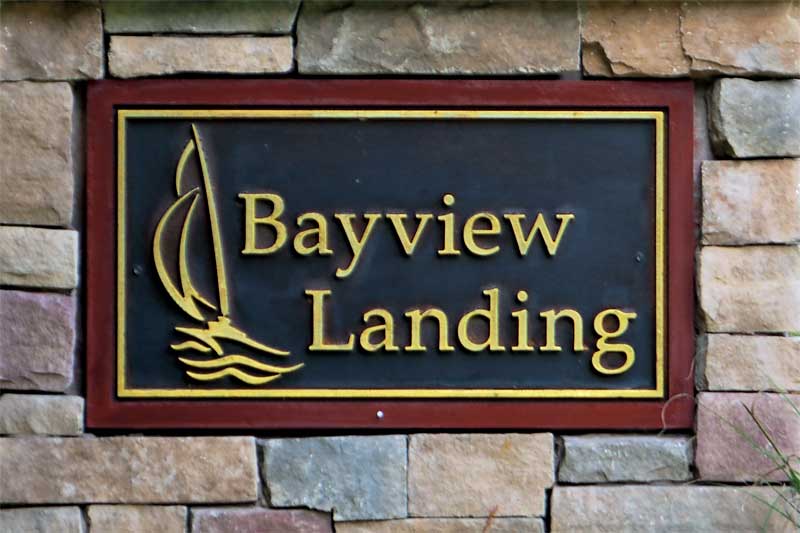 Bayview Landing Entrance Sign